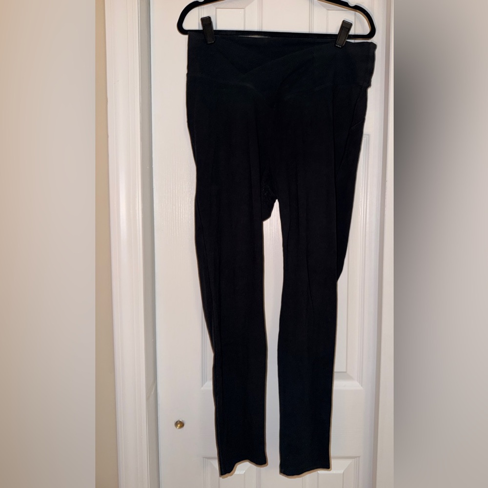 PINK Victoria's Secret Black Leggings